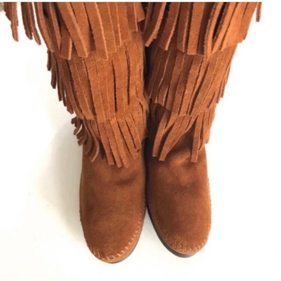 Minnetonka 3-Layer Fringe Suede Boots Sz 8 - Picture 3 of 6